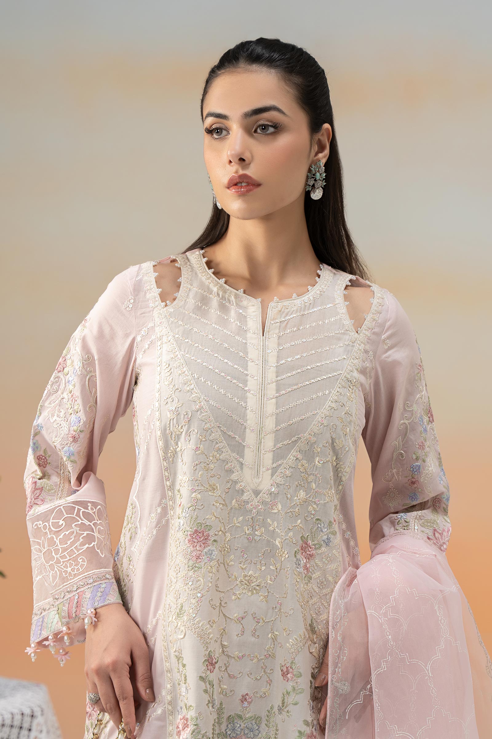 Pakistani Pastel Pink Embroidered Lawn & Organza Suit (3-Piece) - Image 2