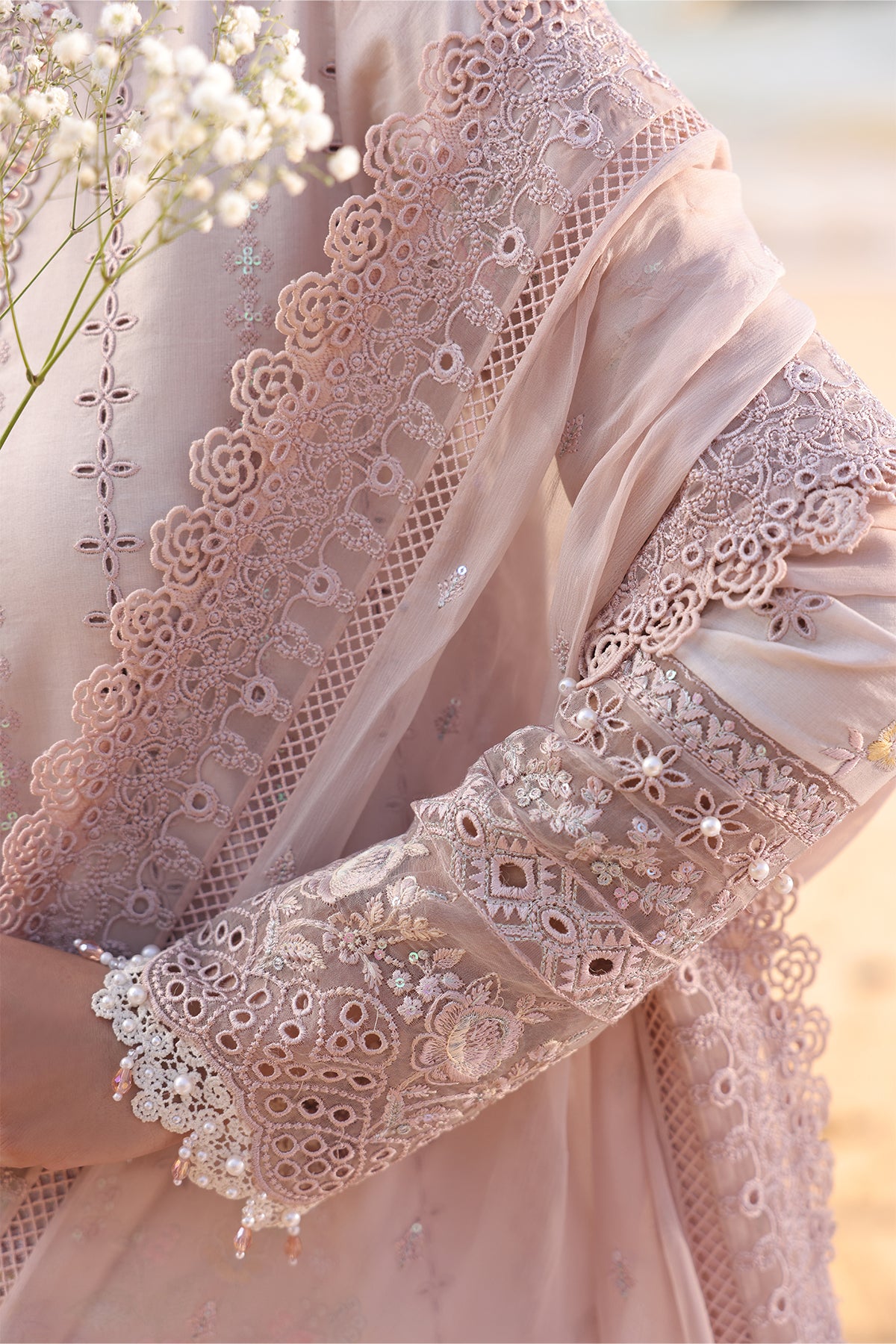 Pakistani Light Pink Embroidered Lawn & Chiffon Suit (3-Piece) - Image 4