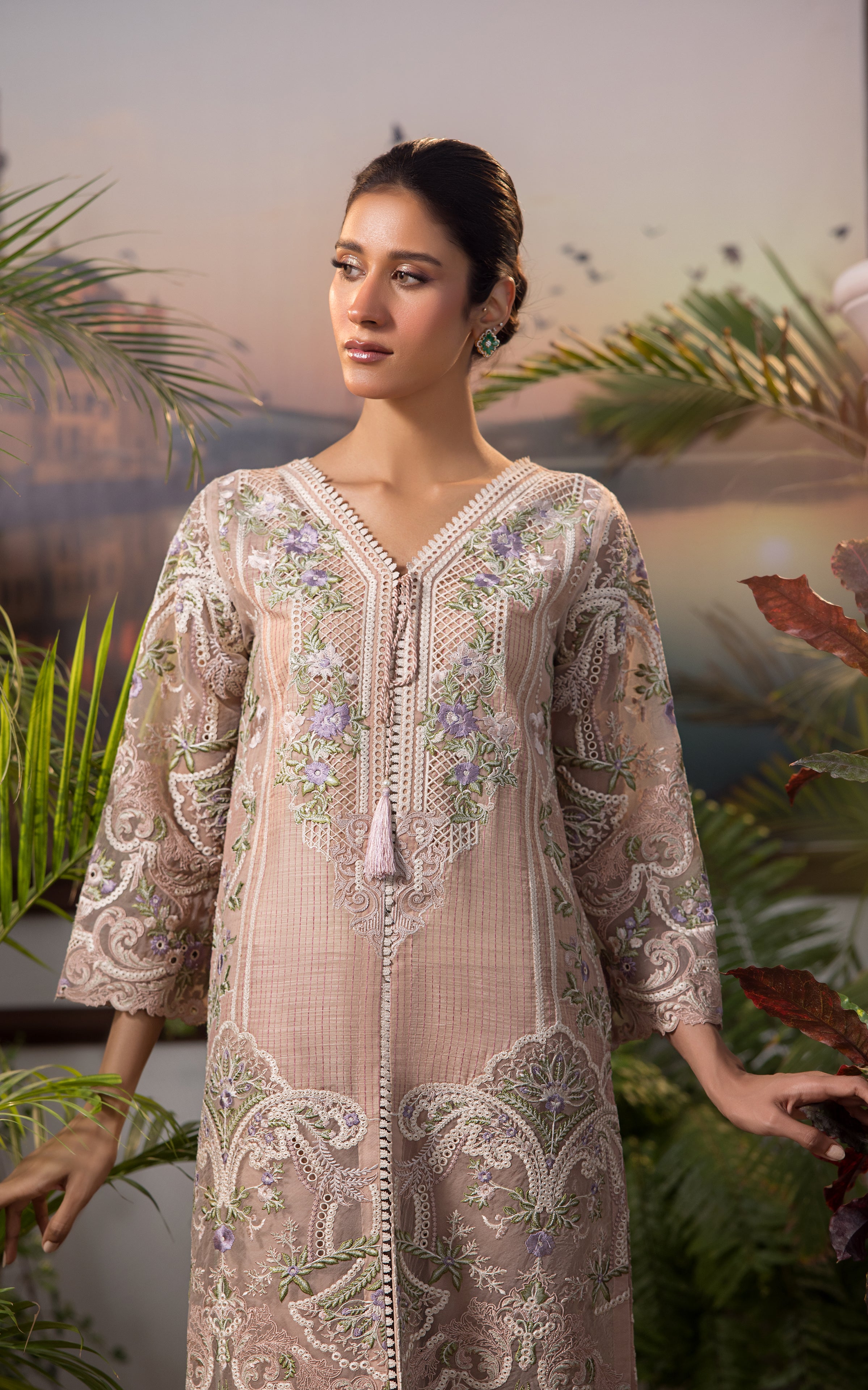 Pakistani Soft Blush Embroidered Organza Salwar Kameez (2-Piece) - Image 2