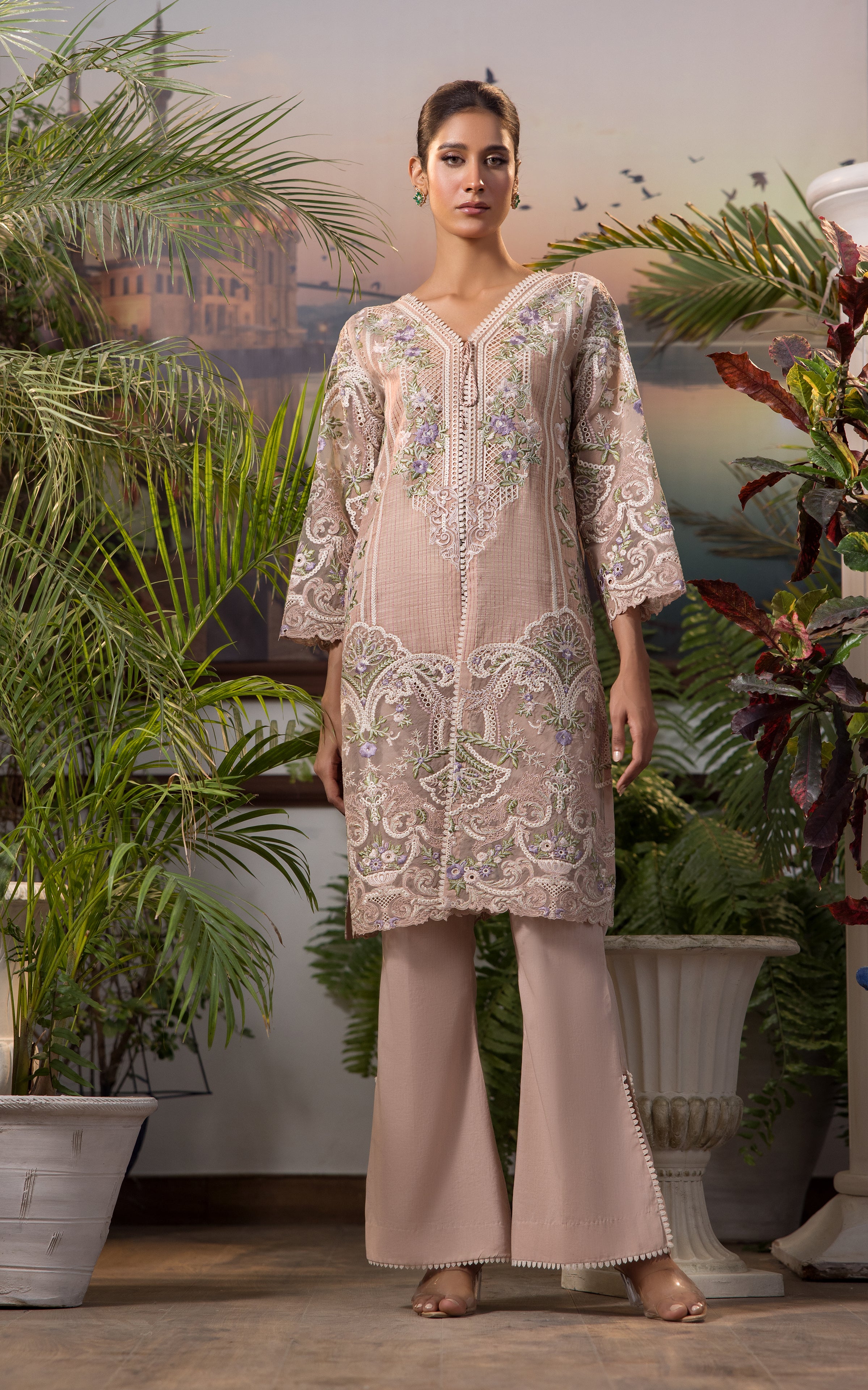 Pakistani Soft Blush Embroidered Organza Salwar Kameez (2-Piece) - Image 4