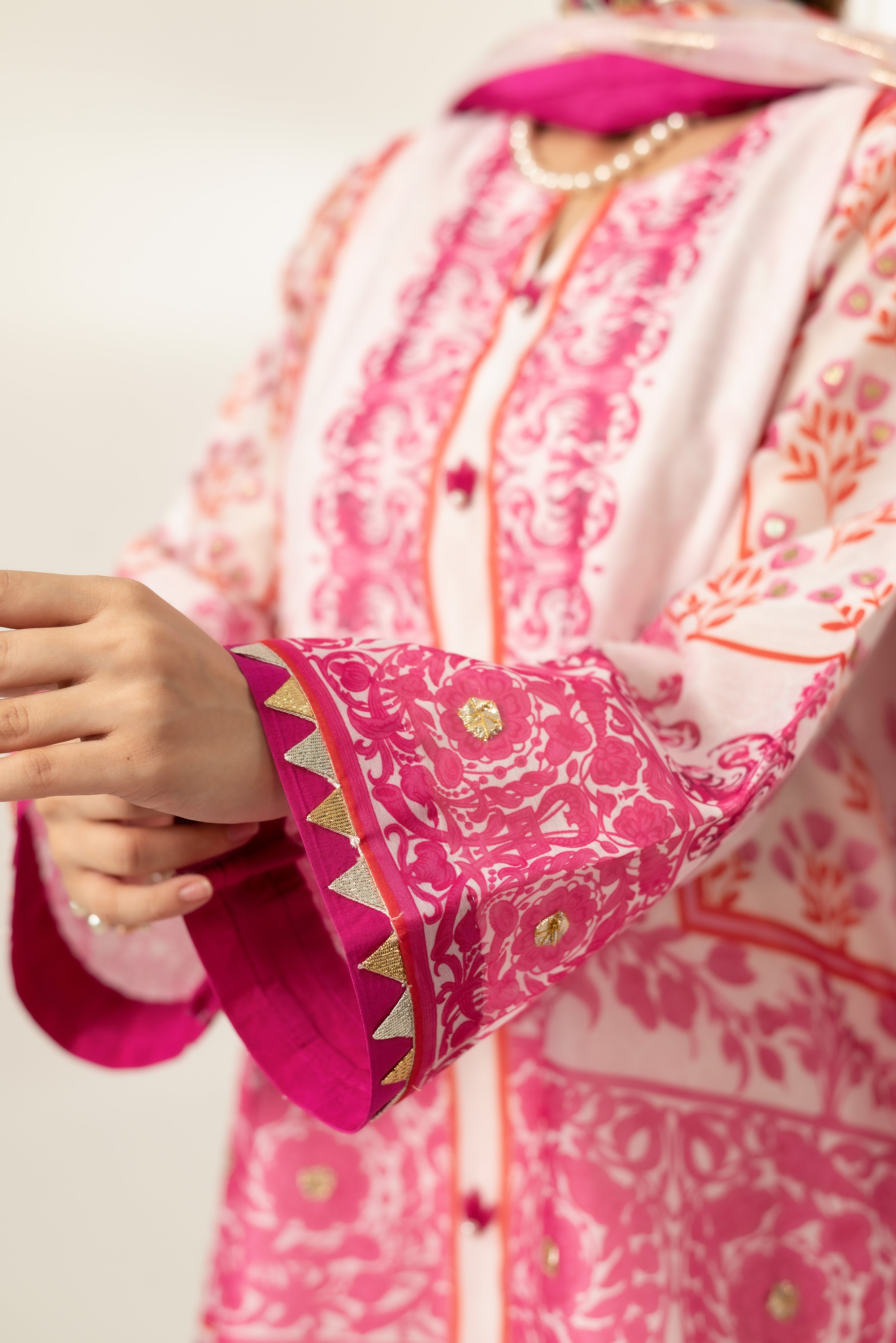 Pink Embroidered Paper Cotton Salwar Kameez (3-Piece) - Image 5