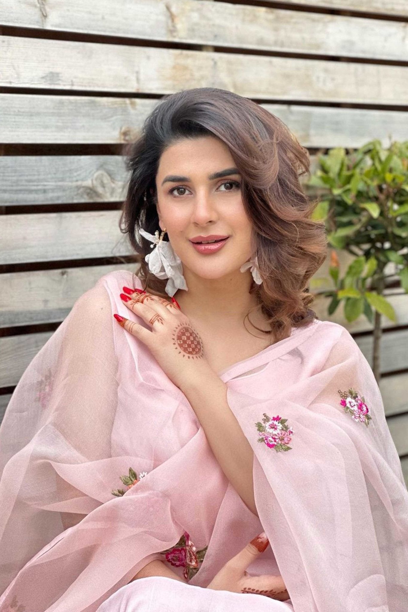 Pakistani Blush Pink Embroidered Pure Silk Salwar Kameez (3-Piece) - Image 3