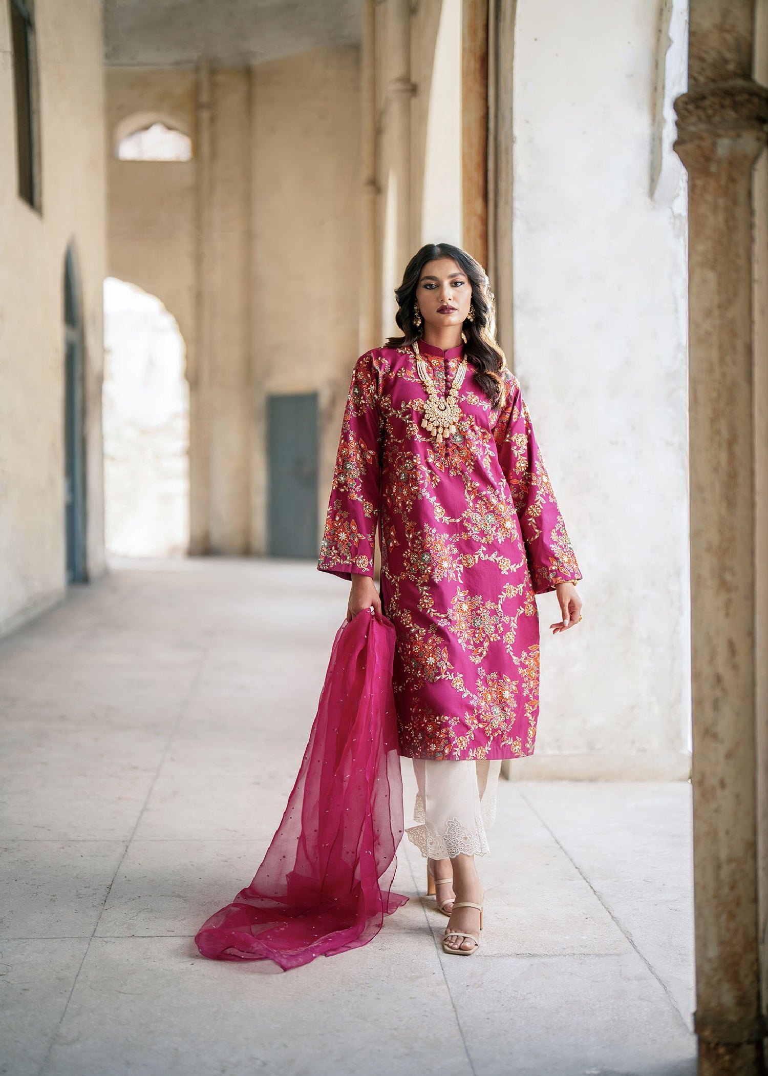 Pakistani Magenta Block Print Raw Silk Kurta Set (3-Piece) - Image 1