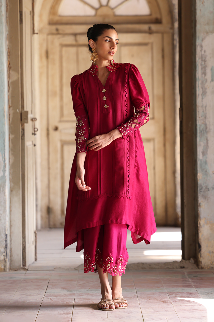 Pakistani Magenta Cutwork Gota Raw Silk Salwar Kameez (2-Piece) - Image 5