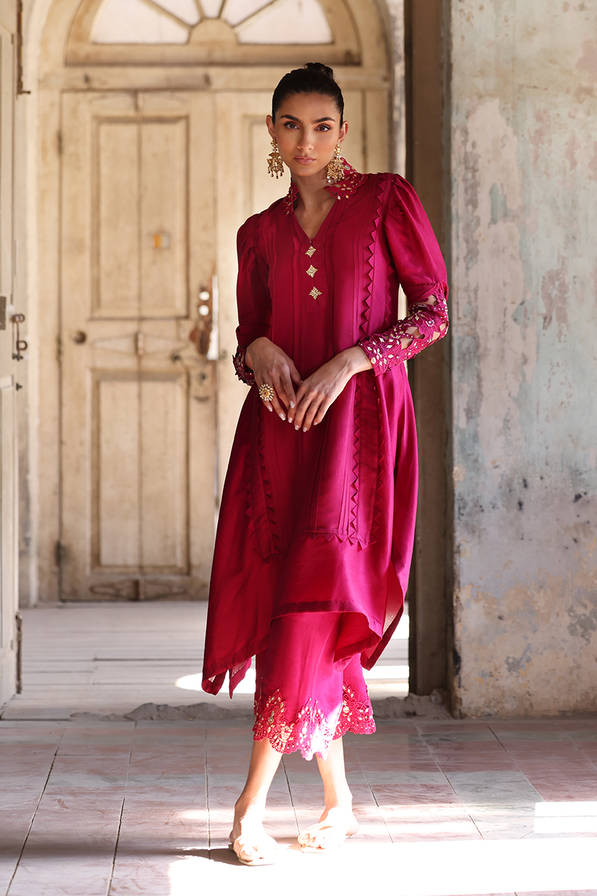 Pakistani Magenta Cutwork Gota Raw Silk Salwar Kameez (2-Piece) - Image 7
