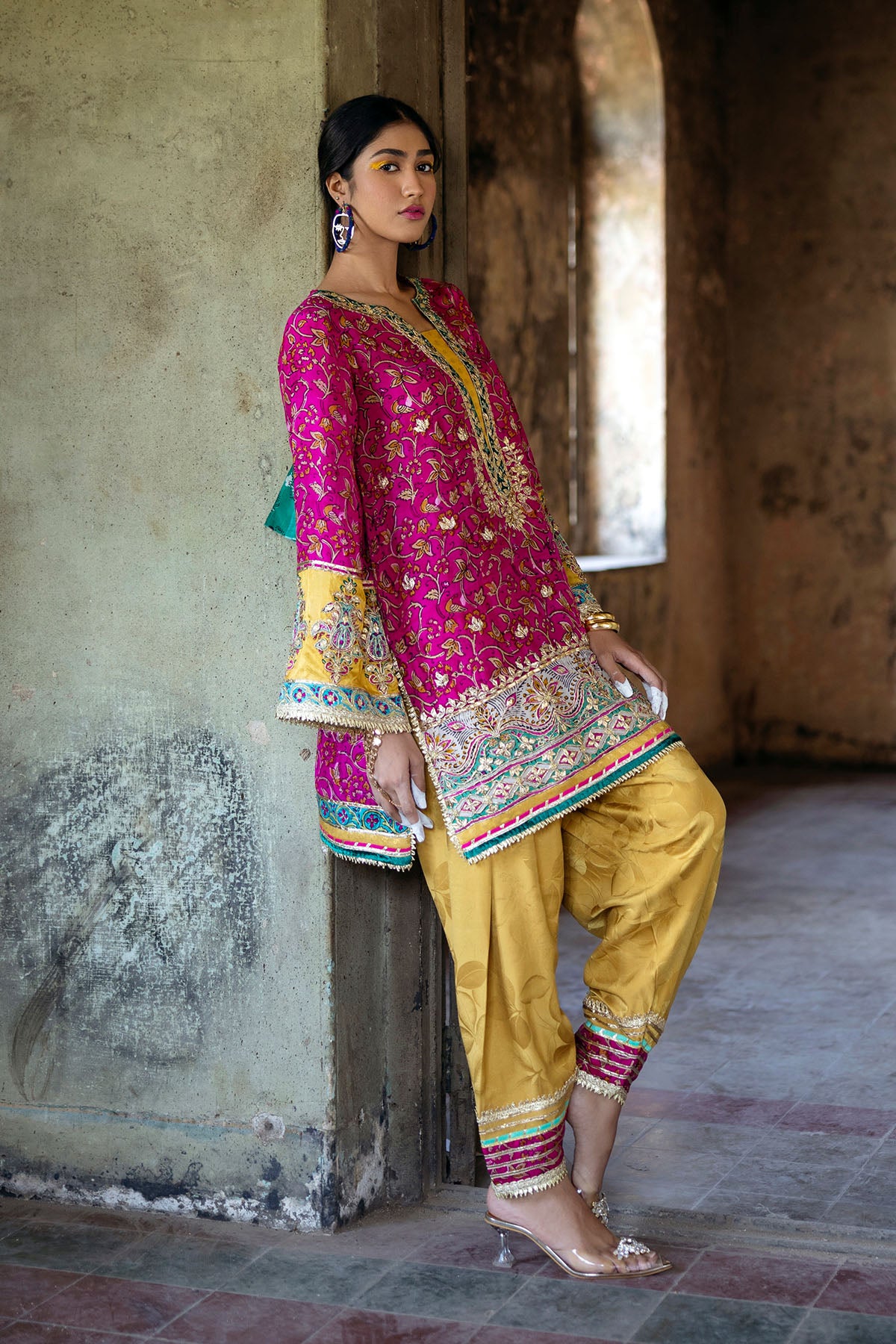 Pakistani Pink Gota Embellished Raw Silk Salwar Kameez (2-Piece) - Image 2