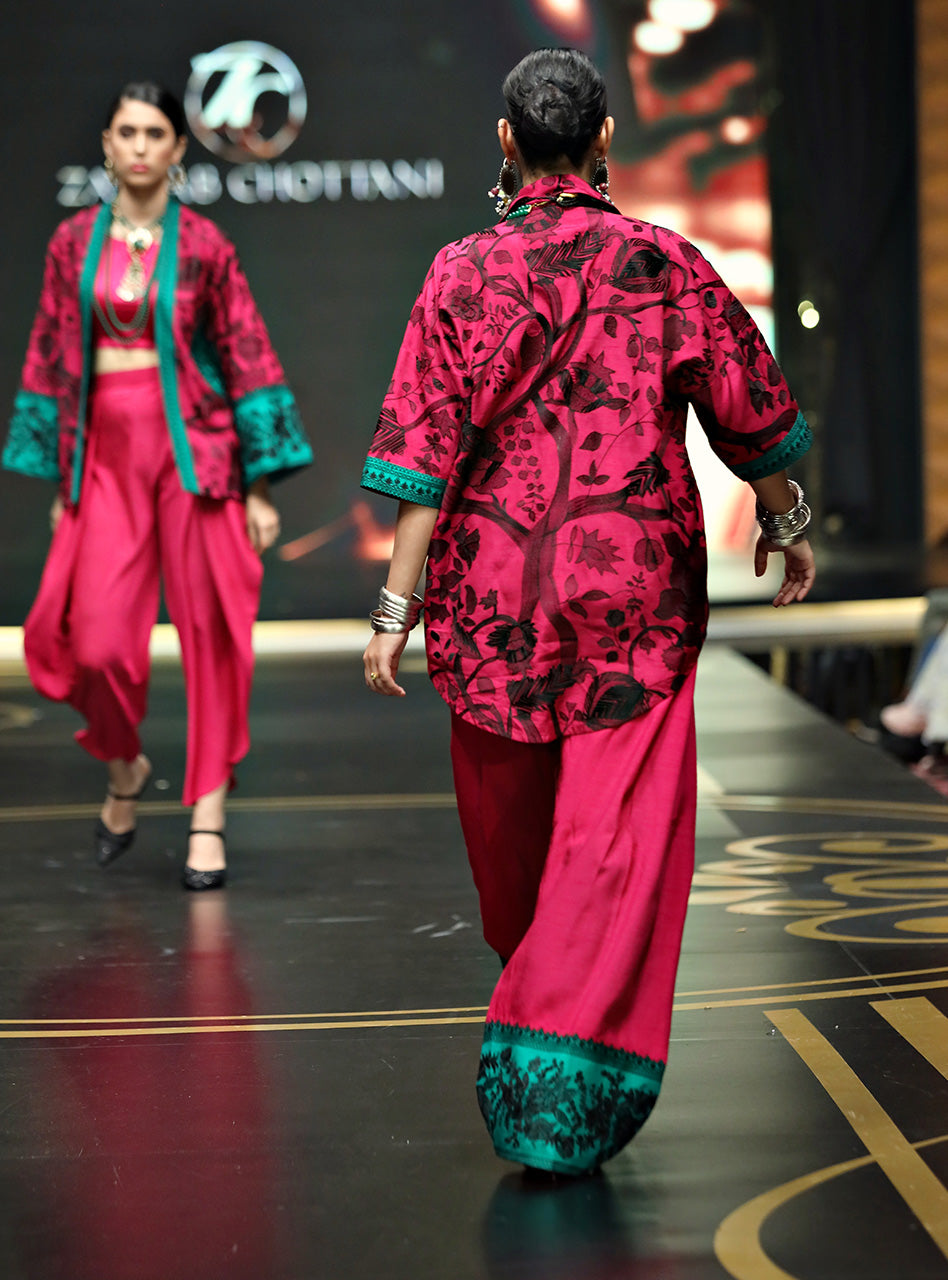 Pakistani Magenta Kantha Embroidered Raw Silk Salwar Kameez (2-Piece) - Image 2