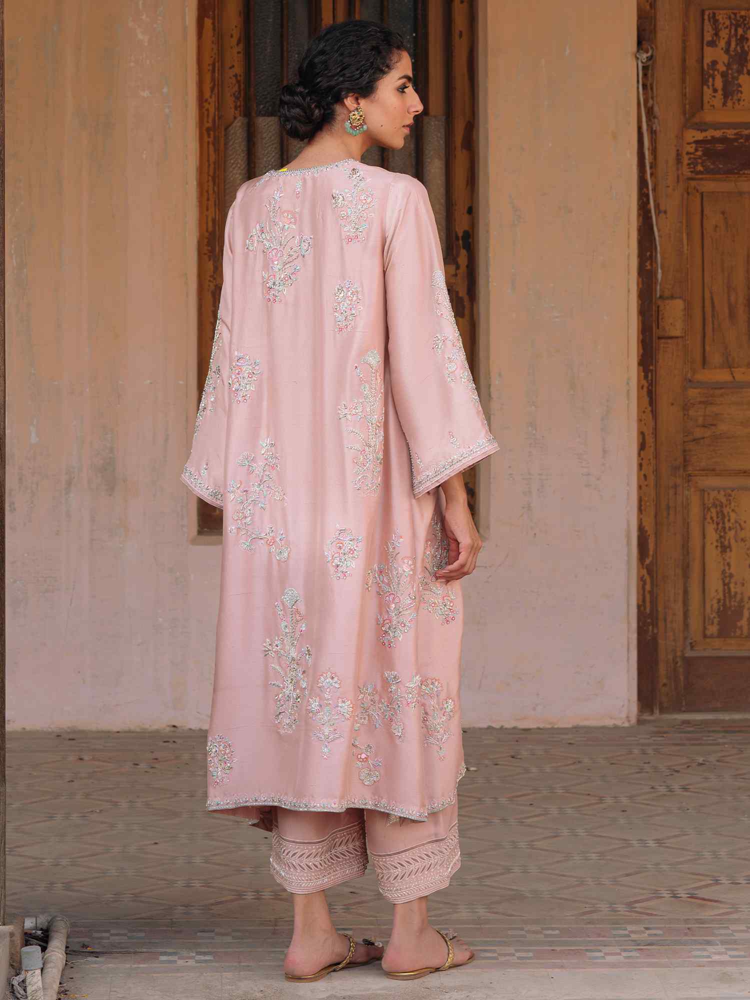 Peach Pink Embroidered Raw Silk Jalabiya Kurta (2-Piece) - Image 4