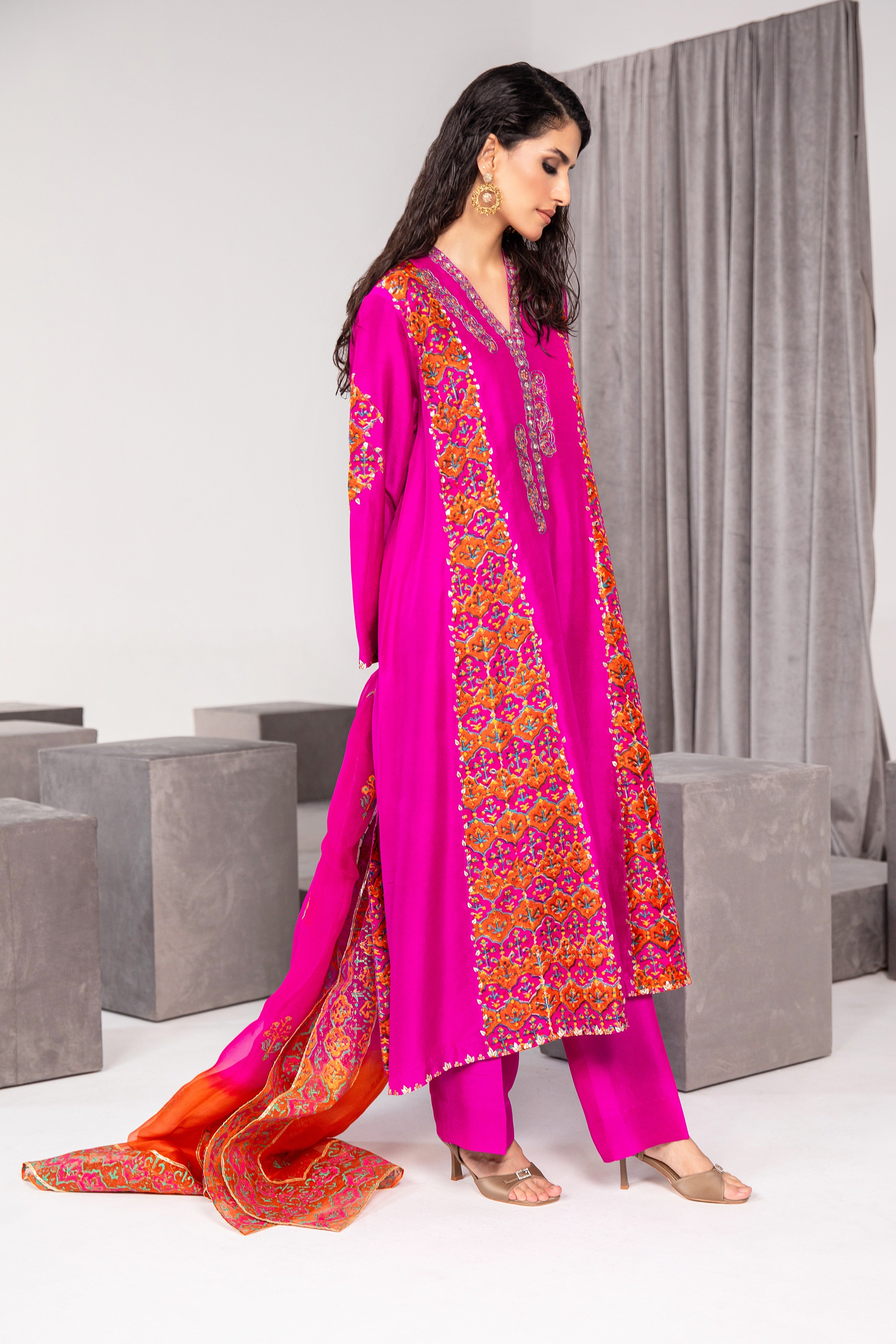 Wild Aster Embroidered Raw Silk Salwar Kameez (3-Piece) - Image 3