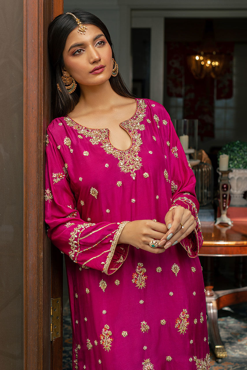 Pakistani Magenta Hand-Embroidered Raw Silk Tunic Set (3-Piece) - Image 5