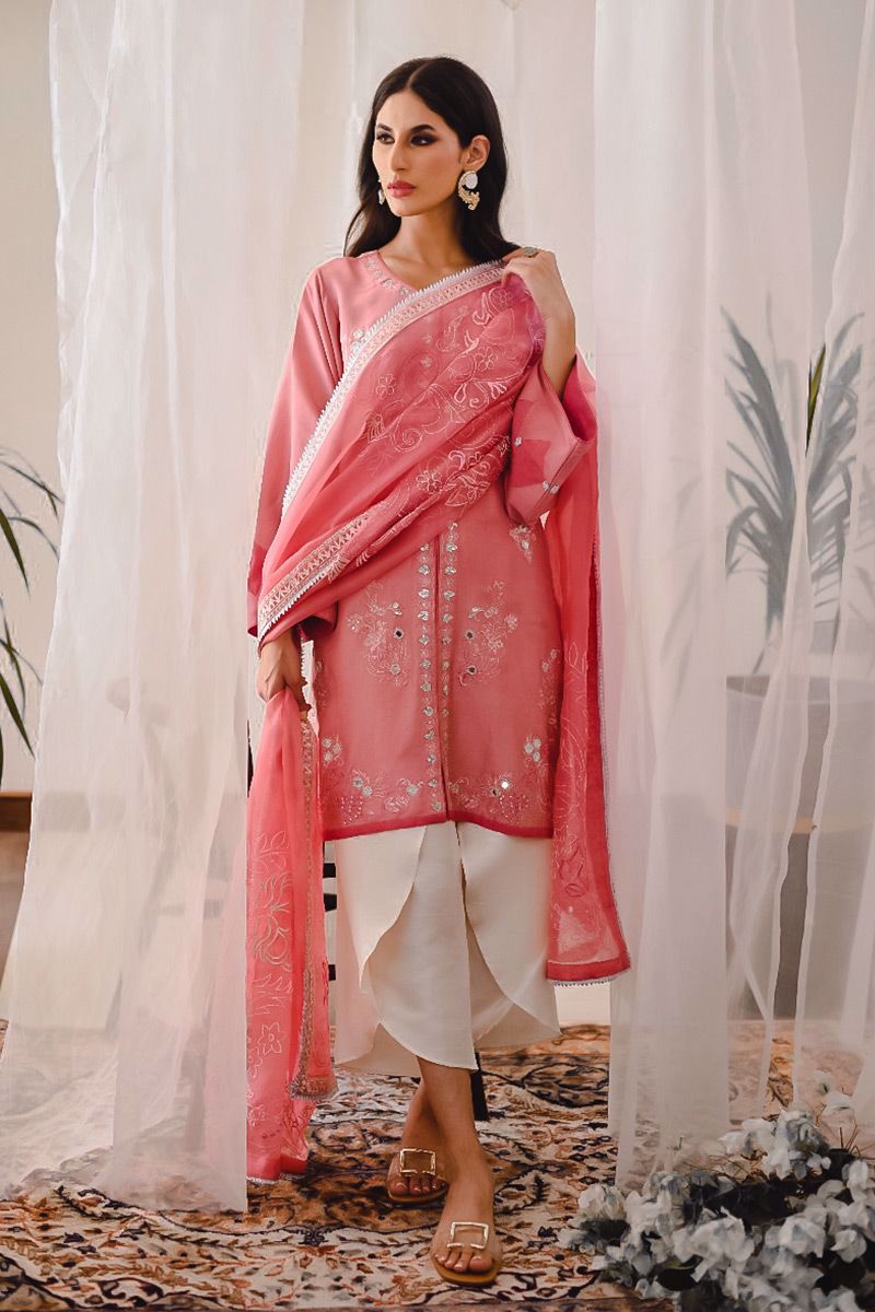 Pakistani Salmon Gota Embroidered Rawsilk Kurta Set (3-Piece) - Image 3