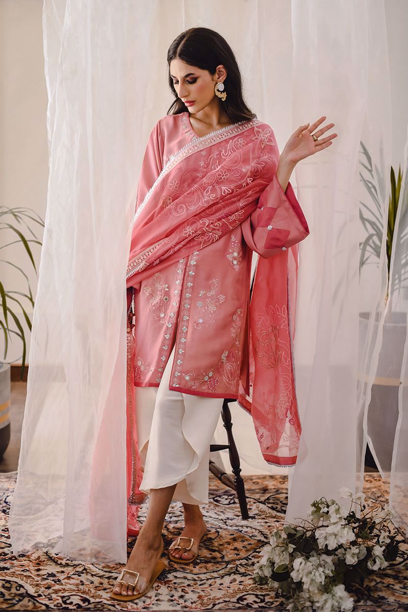 Pakistani Salmon Gota Embroidered Rawsilk Kurta Set (3-Piece) - Image 8