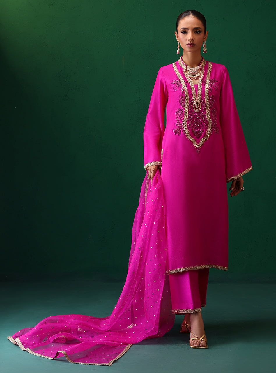 Fuchsia Embroidered Rawsilk & Organza Kurta Set (3-Piece) - Image 4