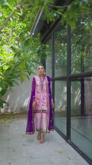 Pakistani Pink Handcrafted Silk Salwar Kameez (3-Piece) - Image 7