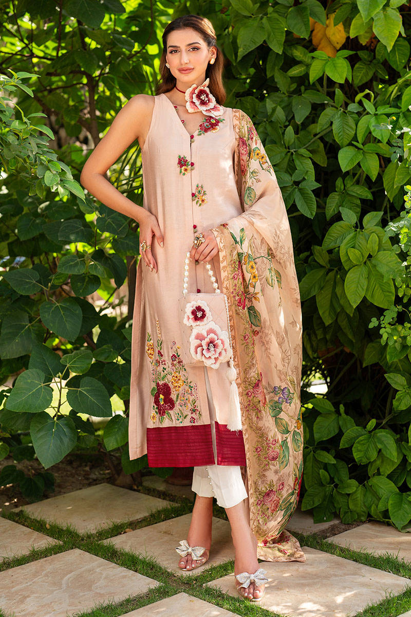 Pakistani Salmon Pink Hand-Embroidered Slim-Fit Kameez (3-Piece) - Image 1