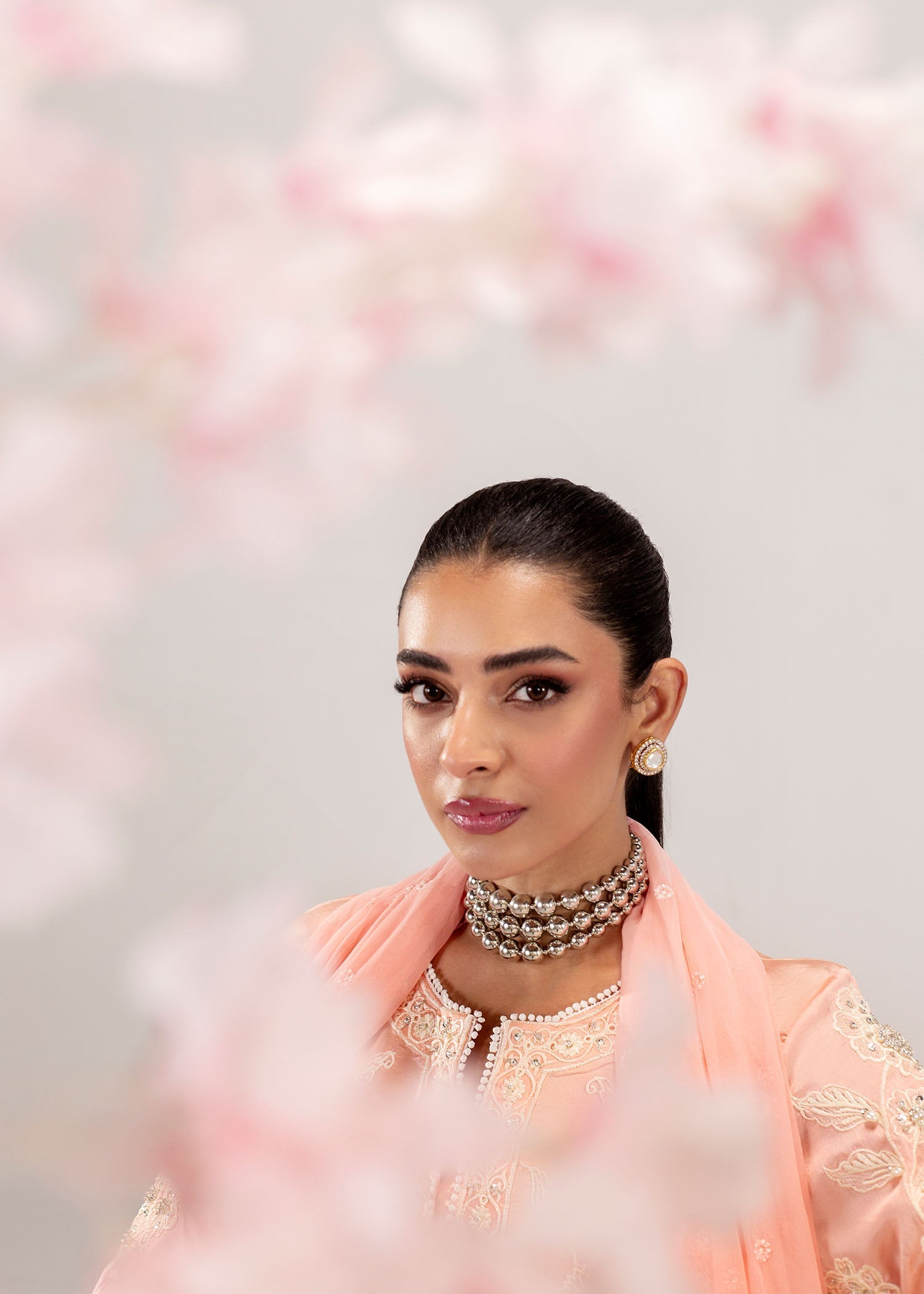 Coral Pink Embroidered Silk Khadi Net Kurta Set (3-Piece) - Image 2