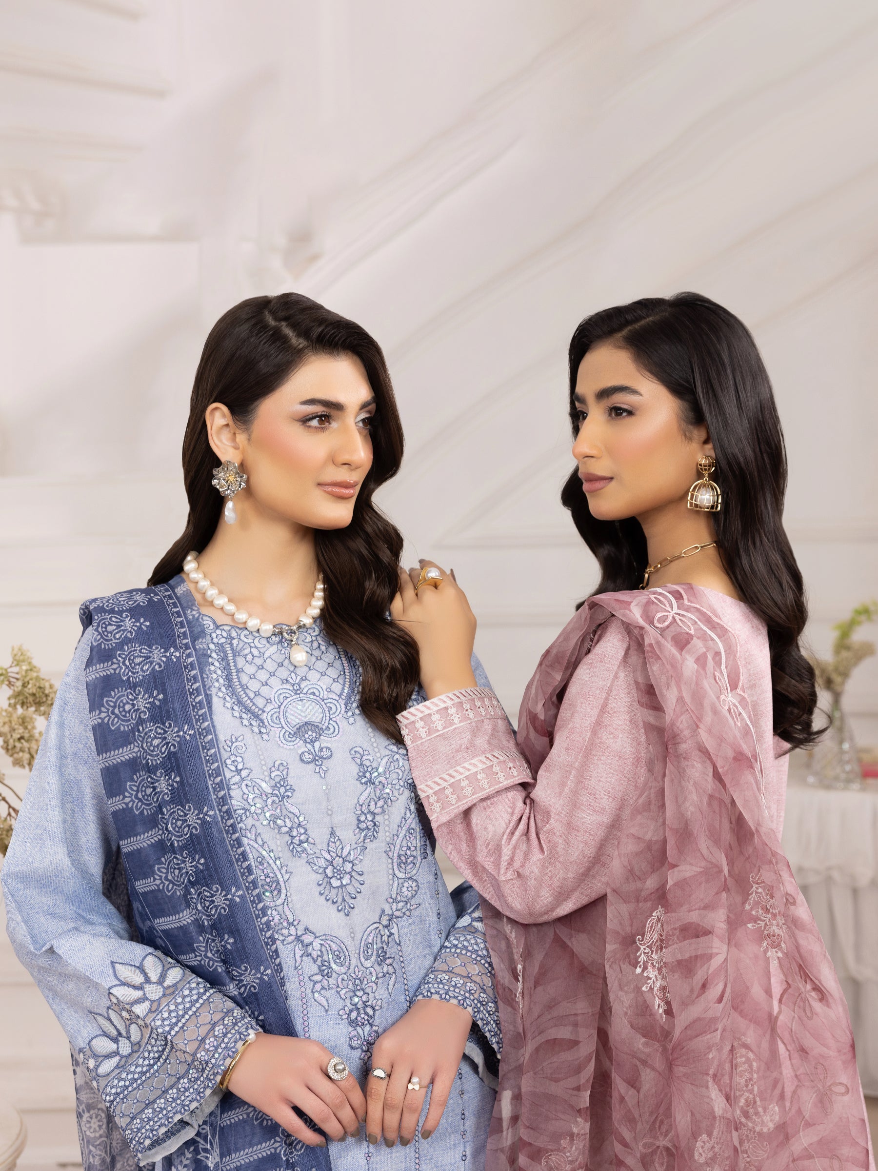 Pakistani Dusty Pink Embroidered Silk Lawn Salwar Kameez (3-Piece) - Image 11