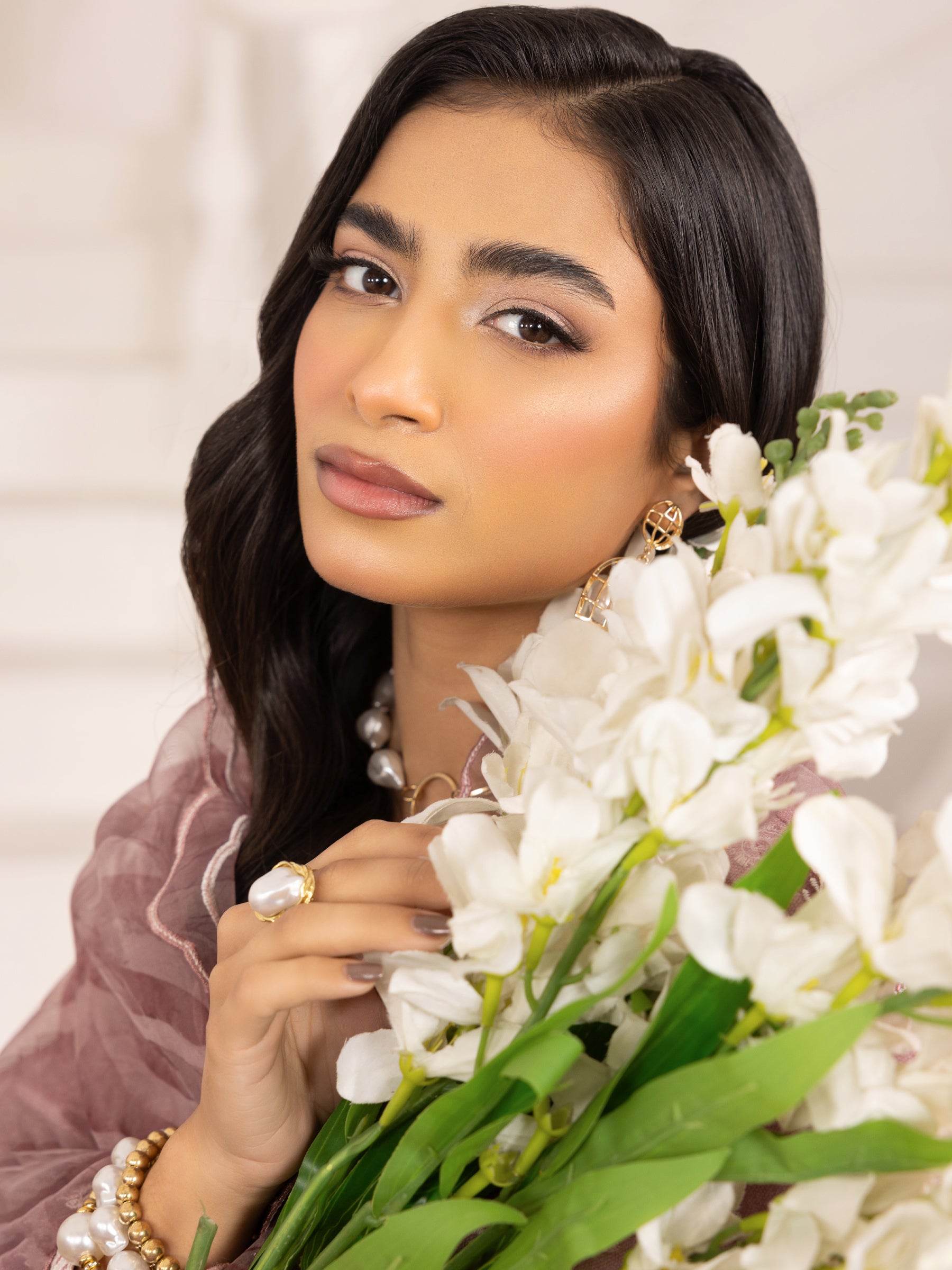 Pakistani Dusty Pink Embroidered Silk Lawn Salwar Kameez (3-Piece) - Image 9