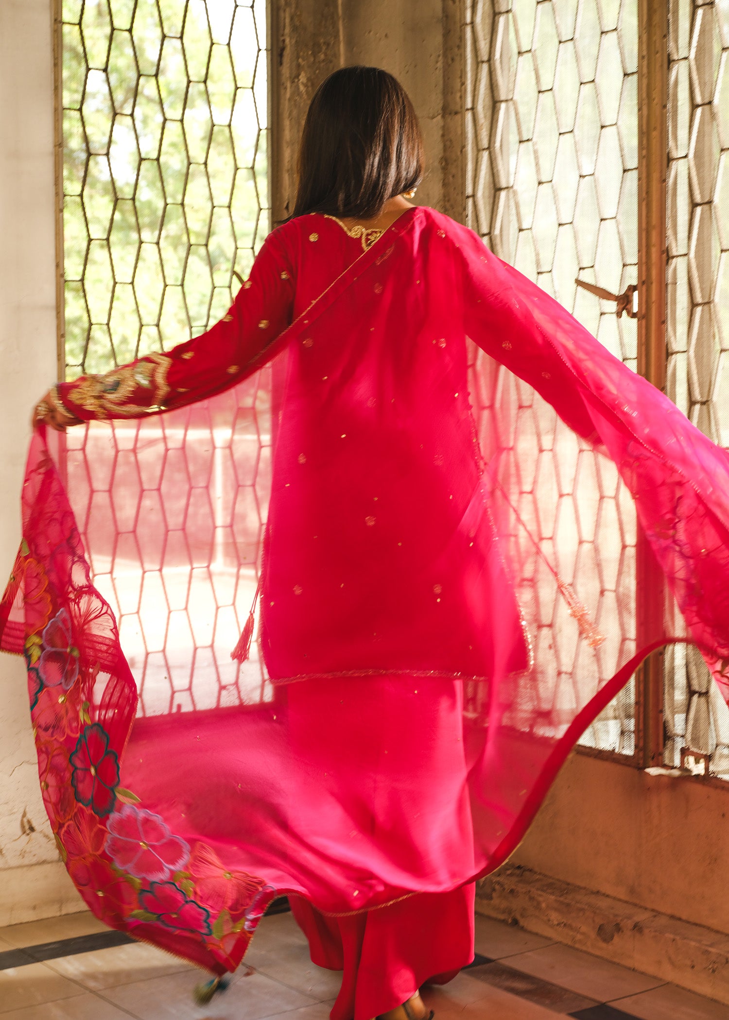 Pakistani Fuchsia Pink Embroidered Velvet Salwar Kameez (3-Piece) - Image 10