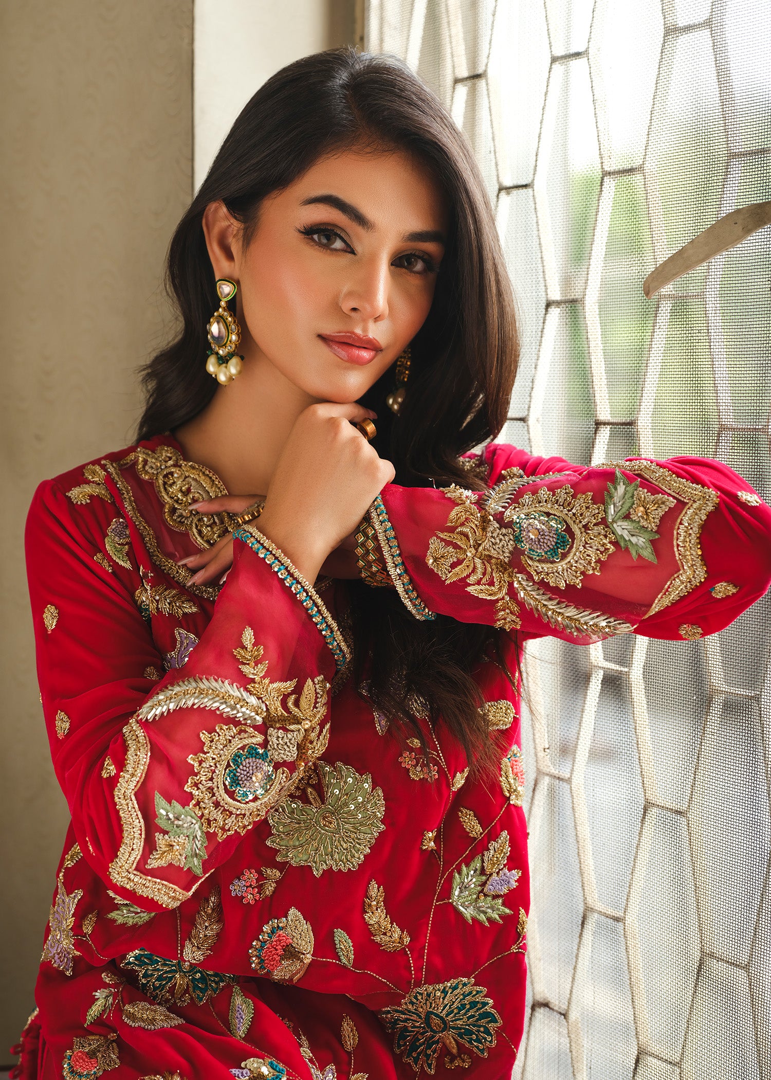 Pakistani Fuchsia Pink Embroidered Velvet Salwar Kameez (3-Piece) - Image 5