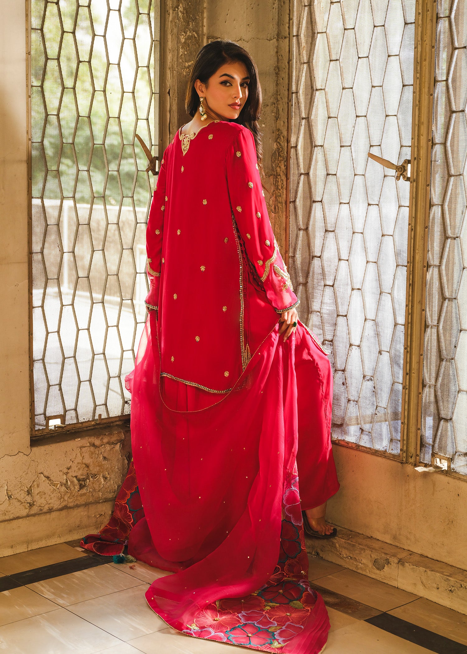 Pakistani Fuchsia Pink Embroidered Velvet Salwar Kameez (3-Piece) - Image 7