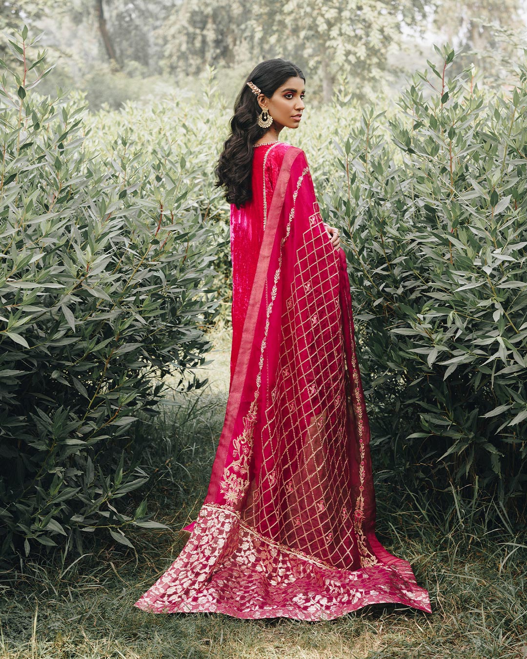 Fuchsia Velvet Kurta with Embroidered Dupatta (3-Piece) - Image 3