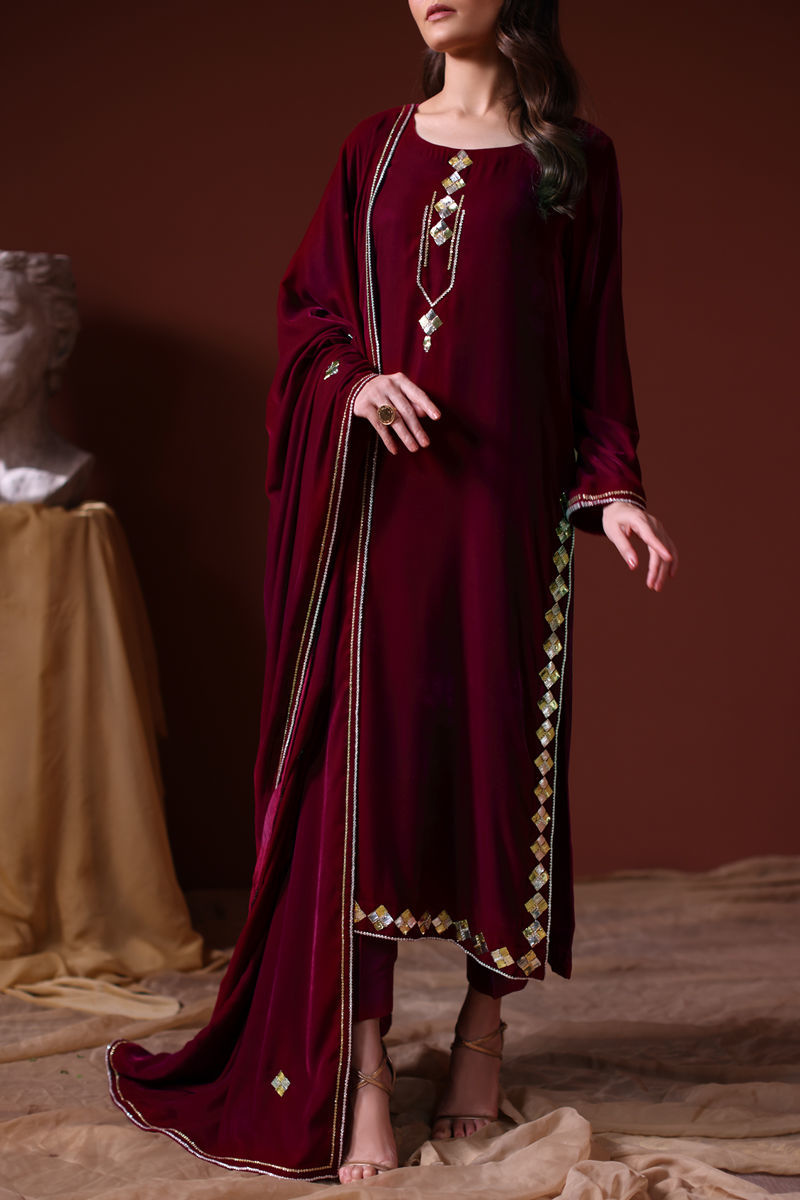 Magenta Mukesh Velvet Salwar Kameez (3-Piece) - Image 1