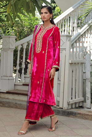 Pakistani Hot Pink Embellished Velvet Salwar Kameez (3-Piece) - Image 3