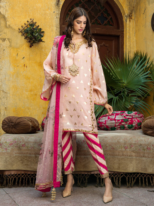 Pakistani Blush Pink Zari Silk Karandi Salwar Kameez (3-Piece) - Image 1