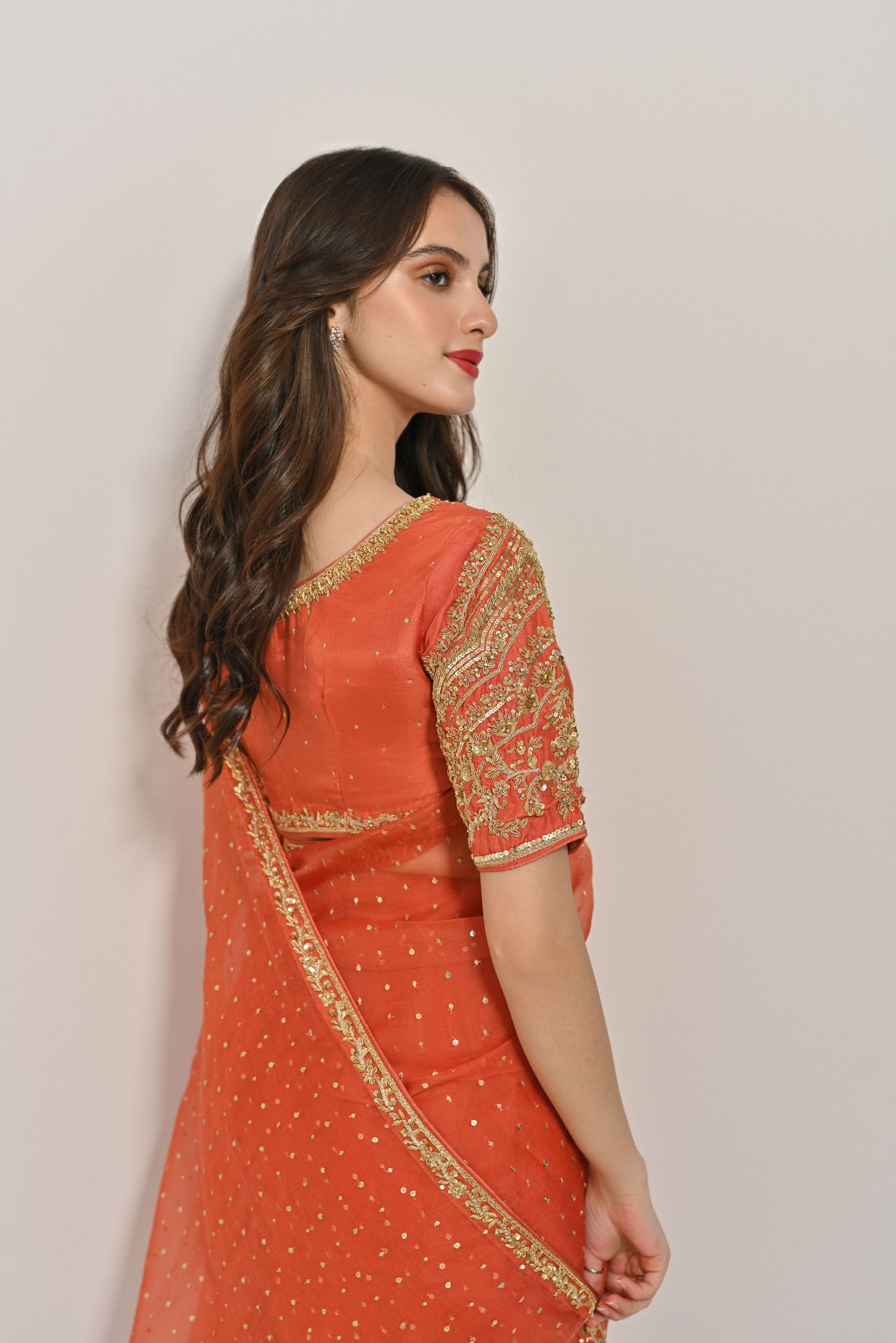 Pakistani Coral Gold Hand-Embroidered Pure Organza Saree (2-Piece) - Image 4