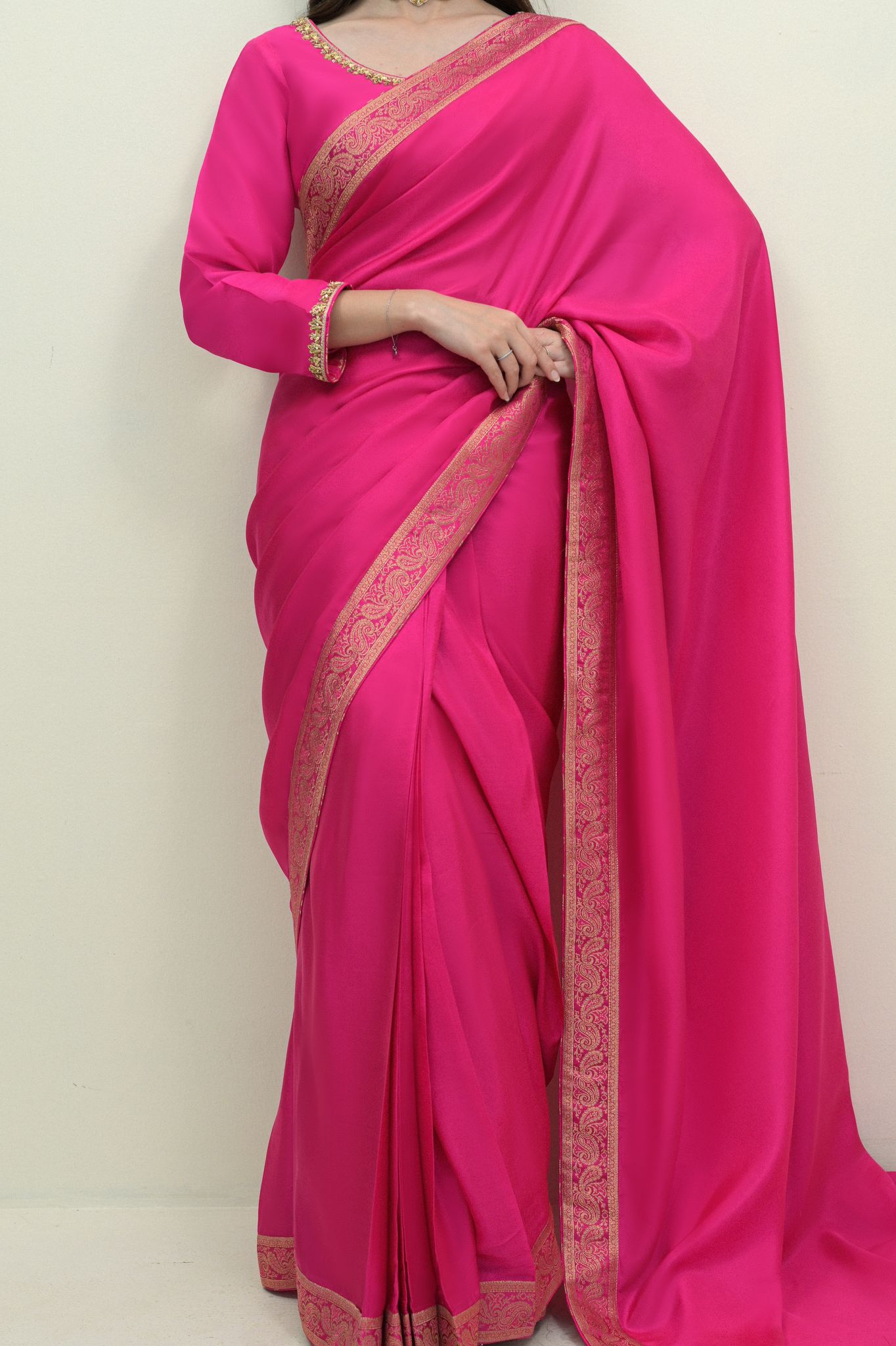 Hot Pink Brocade Border Pure Silk Saree (2-Piece) - Image 2
