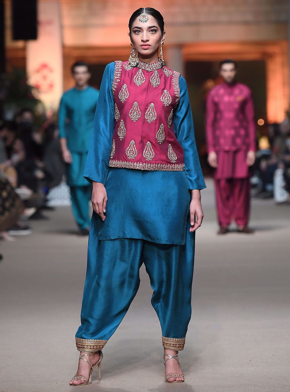 Magenta Embroidered Cotton Silk Waistcoat Kurta Set (3-Piece) - Image 1