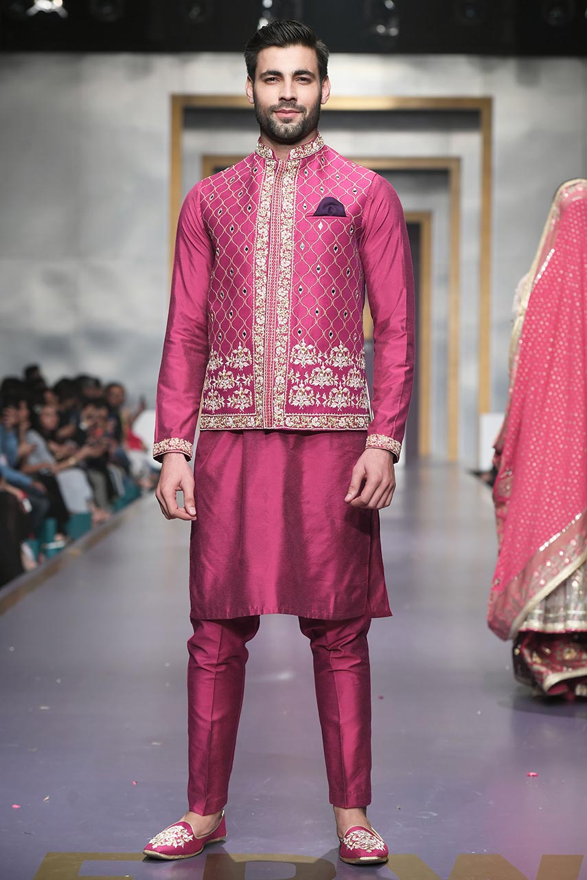 Magenta Embroidered Raw Silk Waistcoat Kurta Pajama (3-Piece) - Image 2