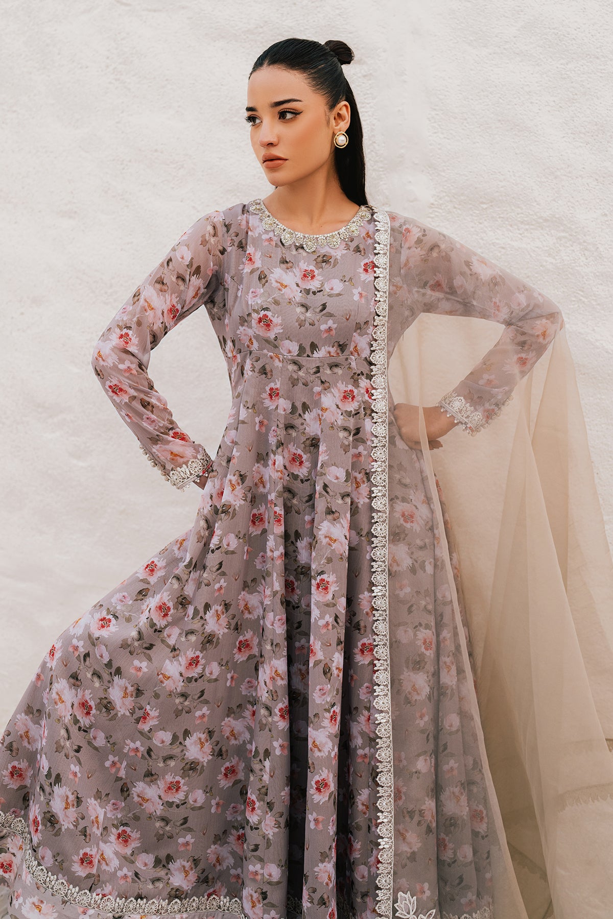 Pakistani Lilac Floral Embroidered Chiffon Anarkali Dress (3-Piece) - Image 2