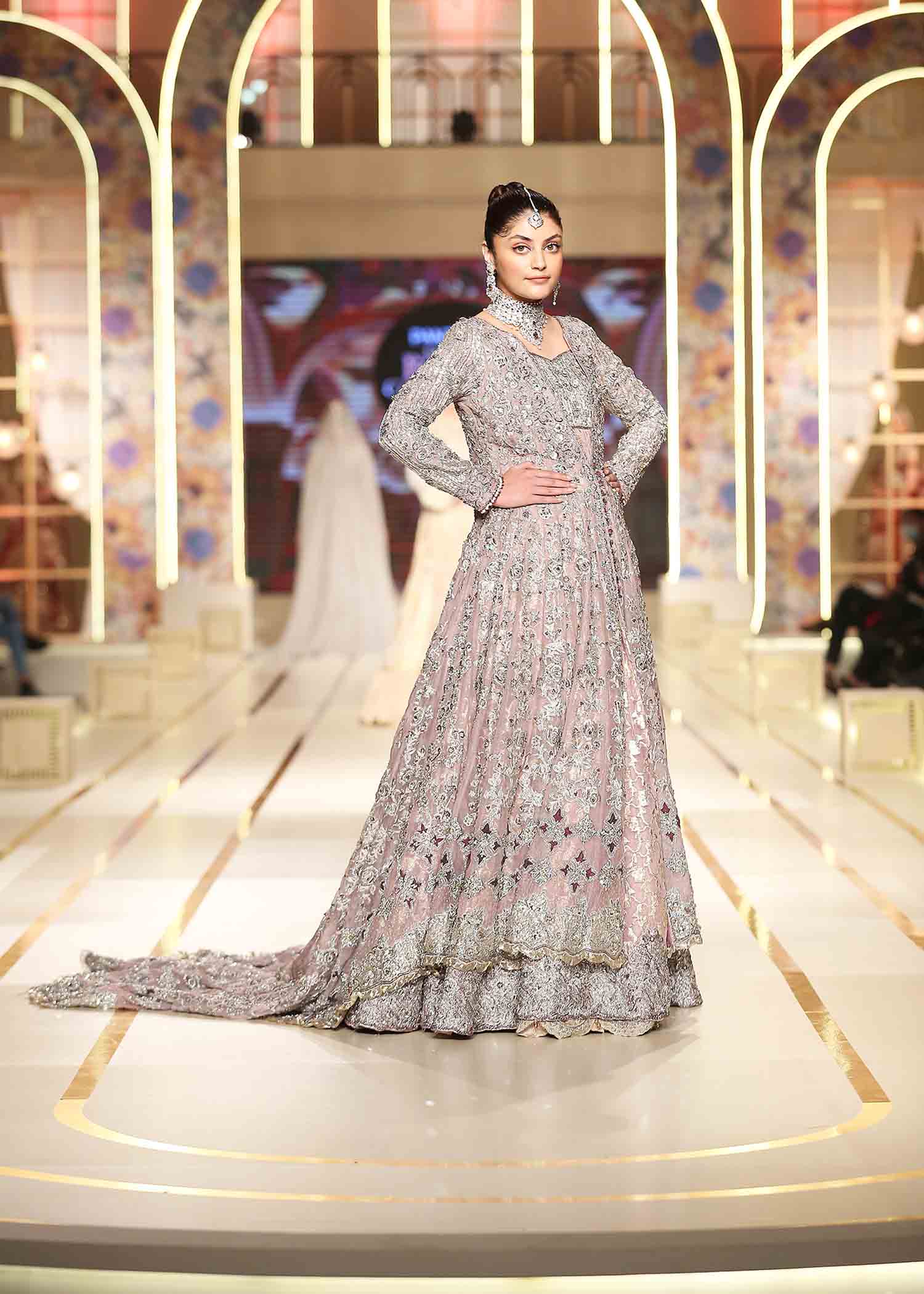 Lilac Kora Dabka Silk Mysuri High-Low Gown (1-Pc) - Image 2