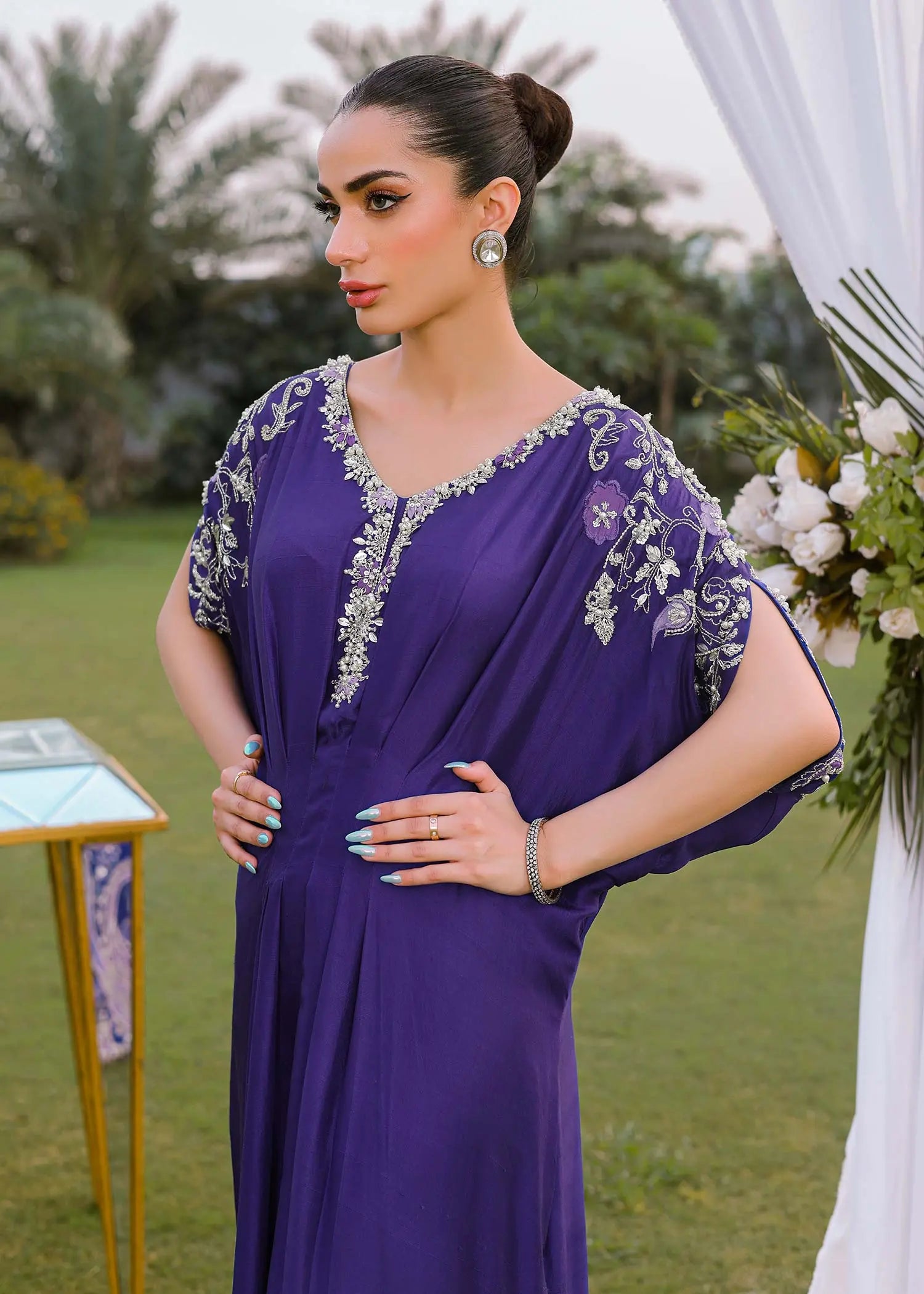 Pakistani Purple Floral Appliqué Raw Silk Kaftan (1-Pc) - Image 3
