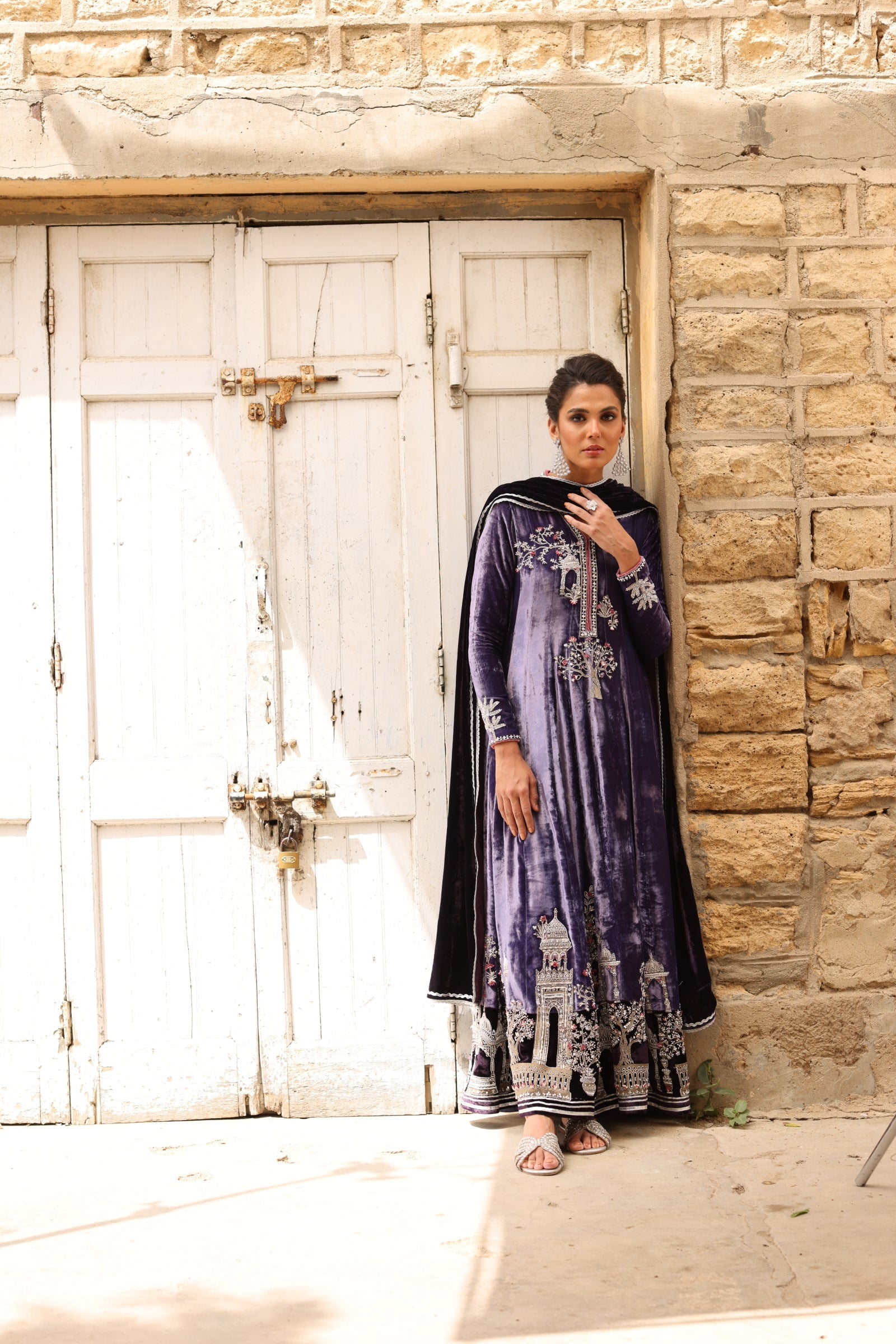 Pakistani Purple 3D Embroidered Velvet Kalidar (3-Piece) - Image 8