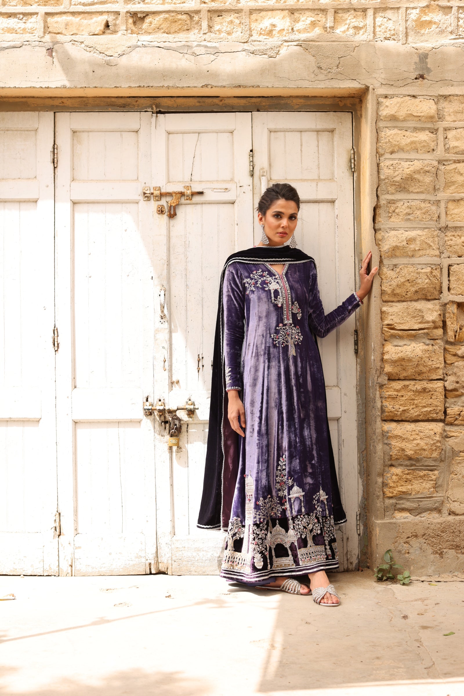 Pakistani Purple 3D Embroidered Velvet Kalidar (3-Piece) - Image 9