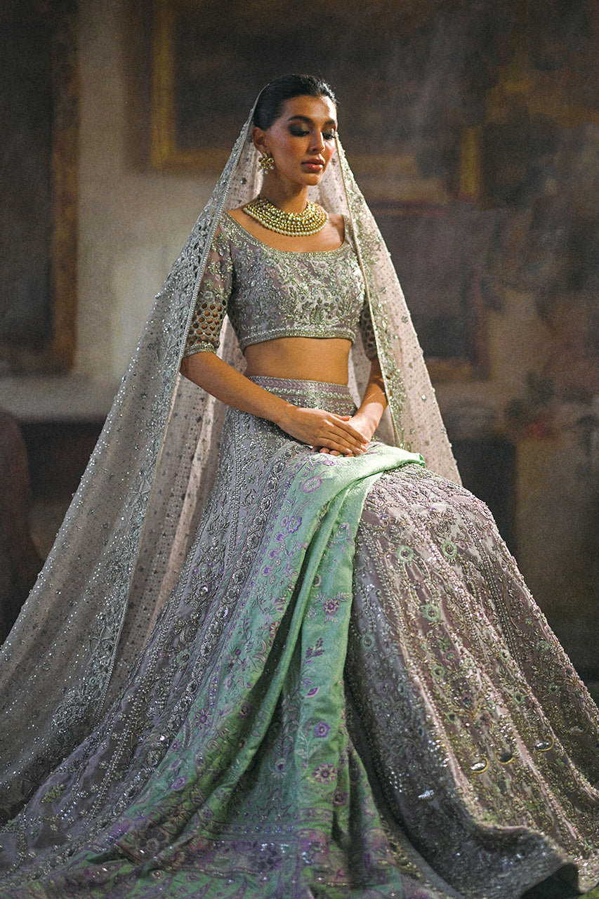 Pakistani Lilac Zardozi Resham Metallic Tissue Lehnga Choli (3-Piece) - Image 5