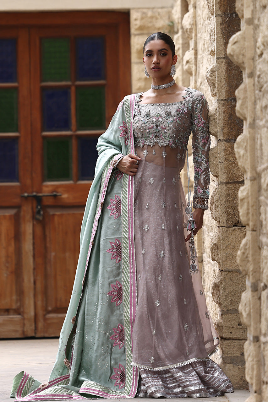 Pakistani Lilac Zardozi Meysuri Organza Peshwas Lehenga (3-Piece) - Image 1