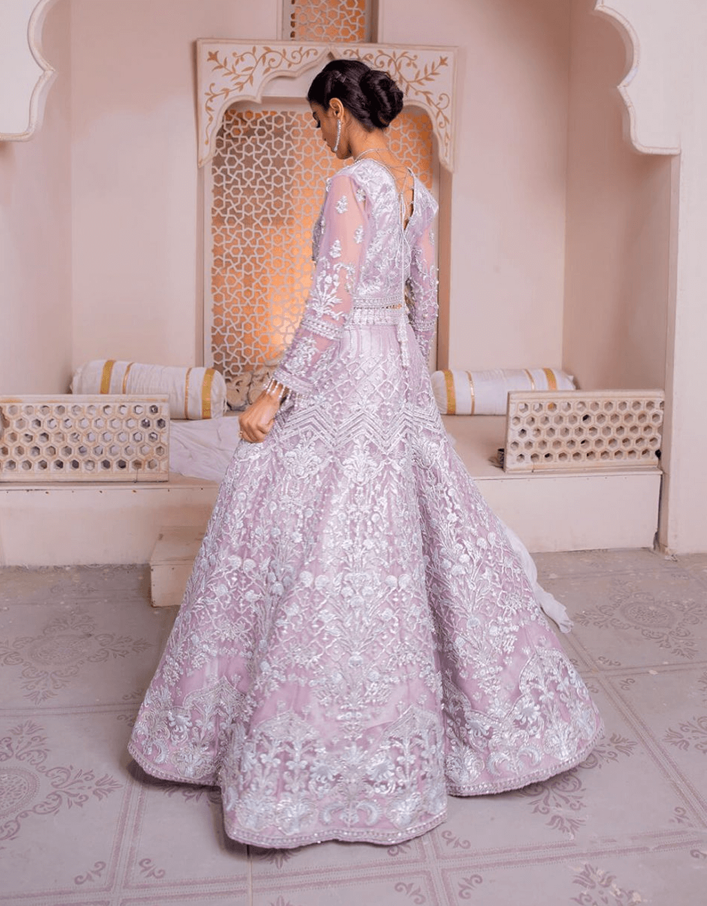 Lilac Embellished Net Lehenga Choli (3-Piece) - Image 3