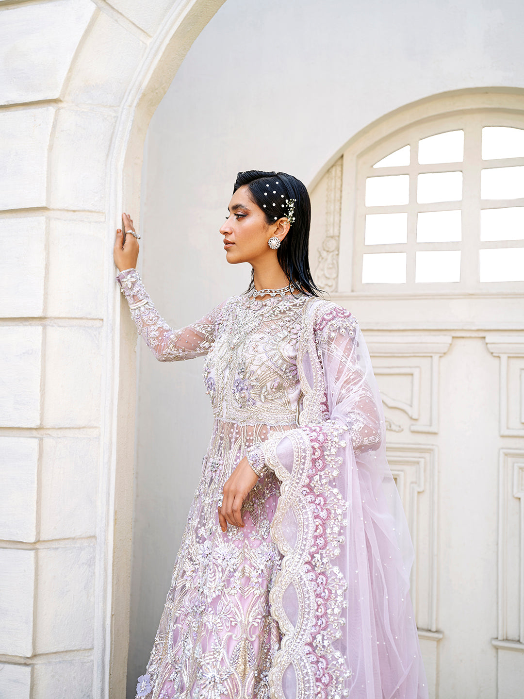 Pakistani Lilac Embellished Net Bridal Lehenga (3-Piece) - Image 3