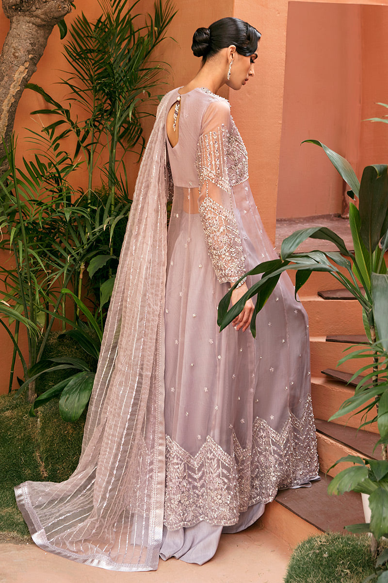 Pakistani Lilac Hand-Embellished Organza Bridal Lehenga (3-Piece) - Image 5
