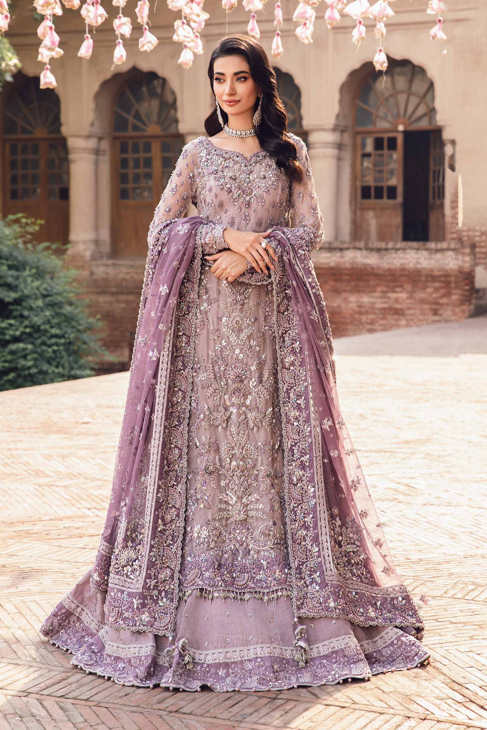 Lilac Hand-Embellished Organza Lehenga (3-Piece) - Image 4