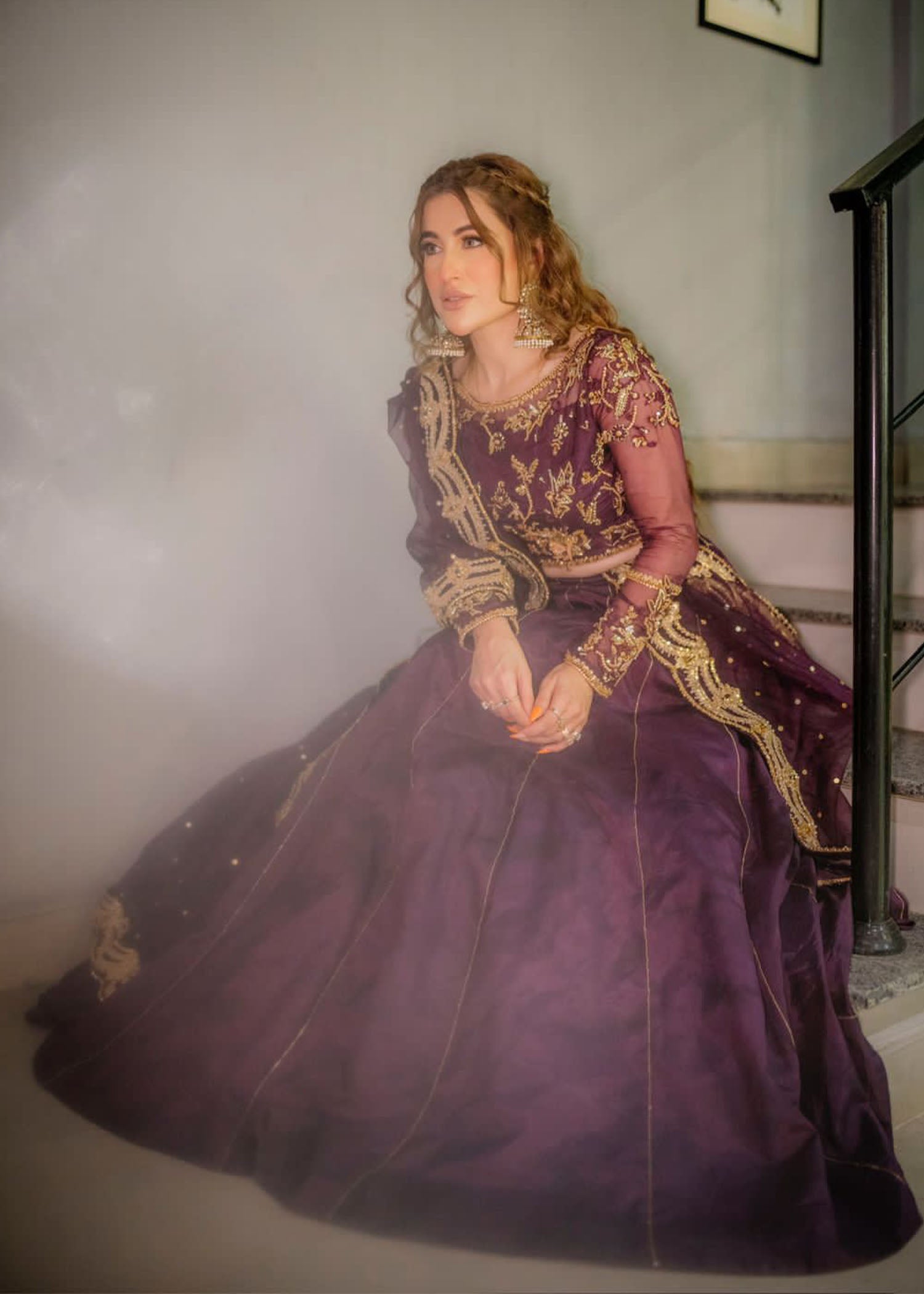 Regal Purple Embroidered Organza Choli & Velvet Lehenga (3-Piece) - Image 4