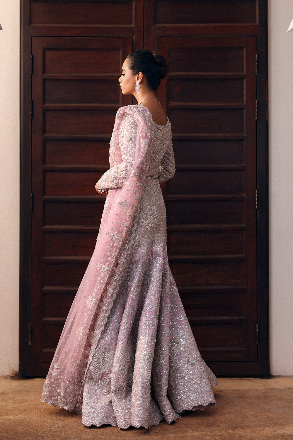 Pakistani Lilac Embellished Net & Organza Mermaid Bridal Lehenga (3-Piece) - Image 2