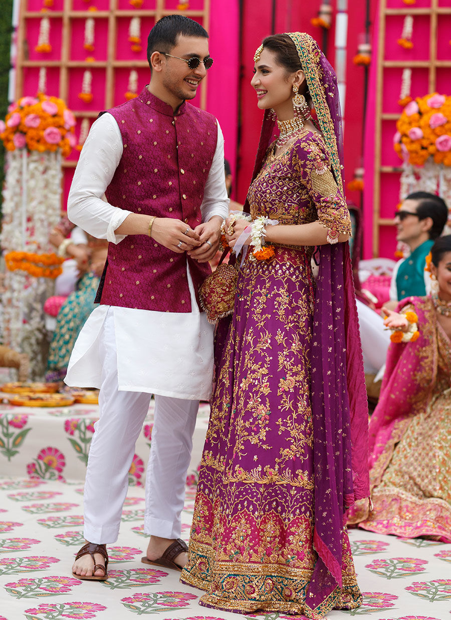 Pakistani Aubergine Aari Zardozi Pure Silk Lehnga Choli (3-Piece) - Image 7