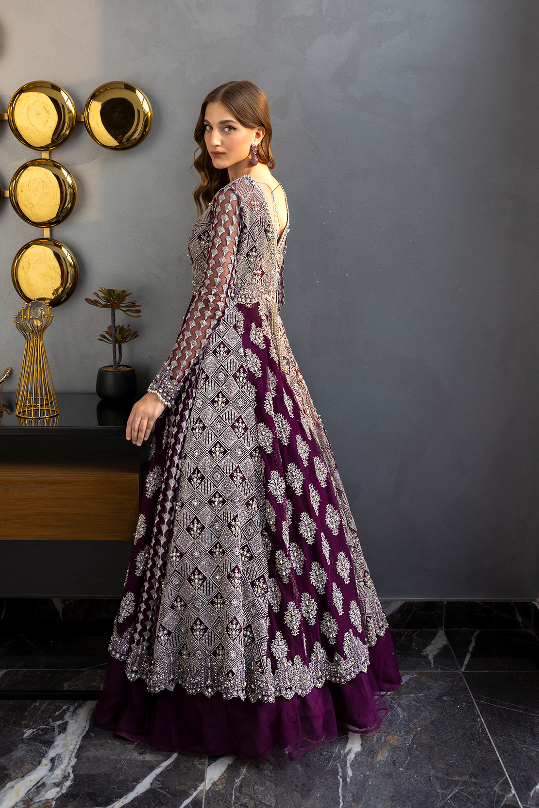 Pakistani Deep Purple Embroidered Silk-Blend Lehenga Set (2-Piece) - Image 5
