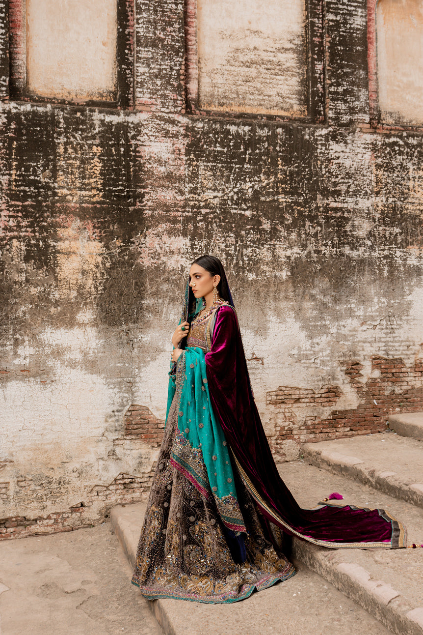 Plum Embroidered Velvet Lehenga Set (3-Piece) - Image 7