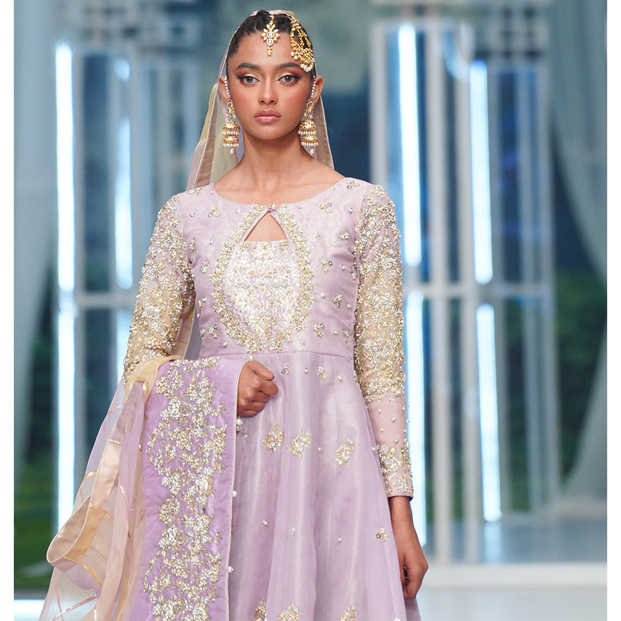 Lilac Hand-Embellished Organza & Tissue Pishwas (2-Piece) - Image 5